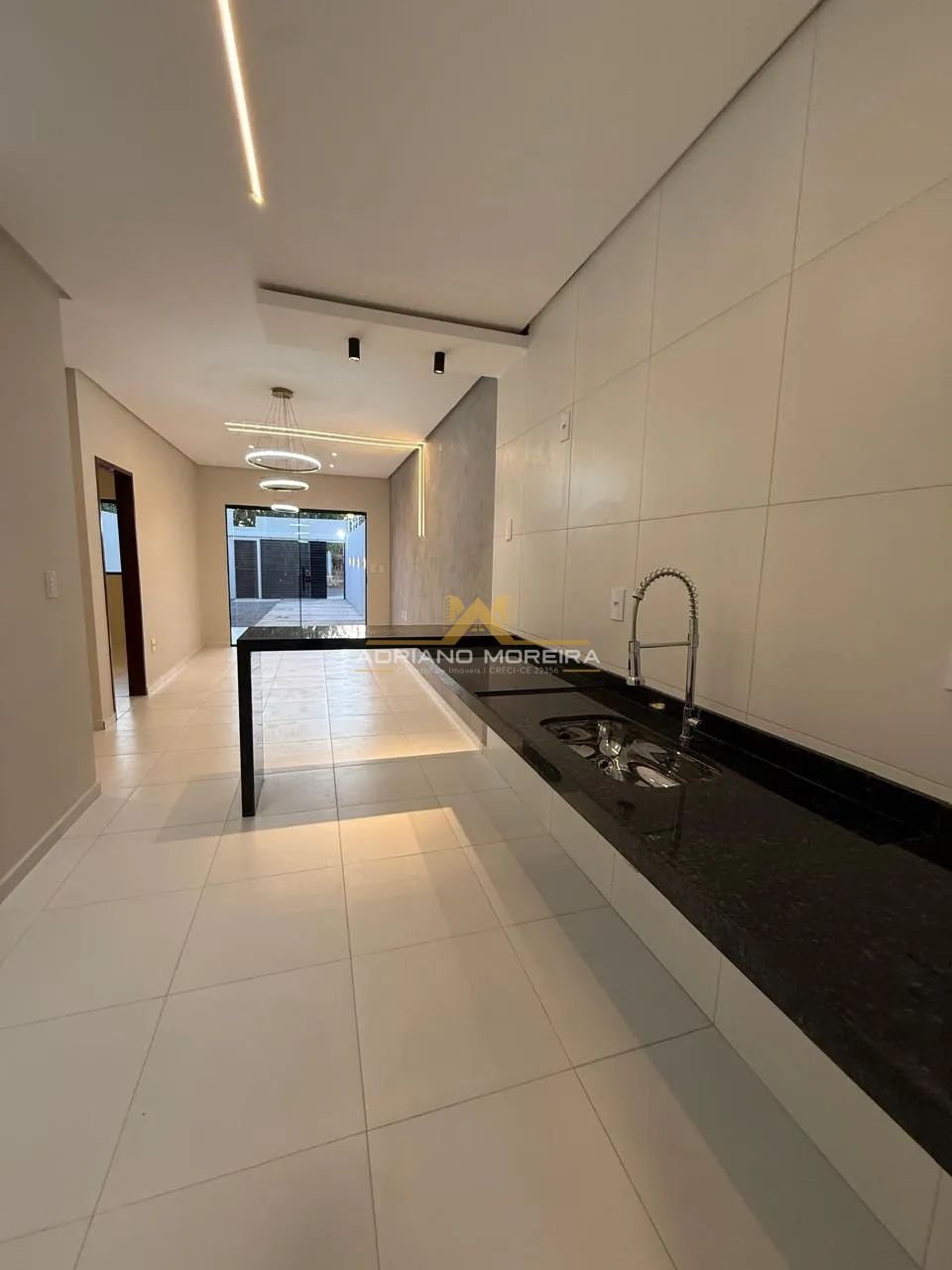 Casa com 2 suítes no Jardim Buriti