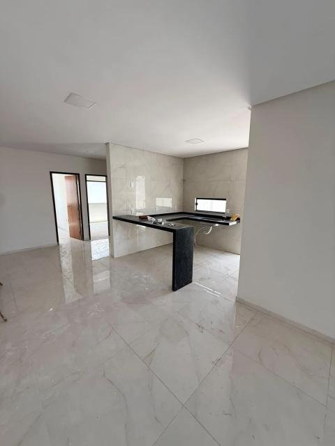 Casa com 3 quartos no Aeroville
