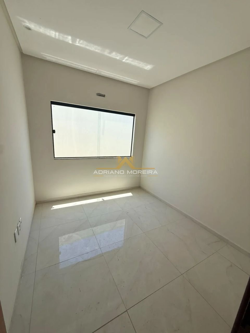 Casa com 3 quartos no Aeroville