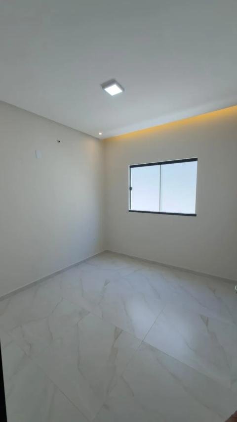 Casa com 3 quartos no Bairro Aeroporto
