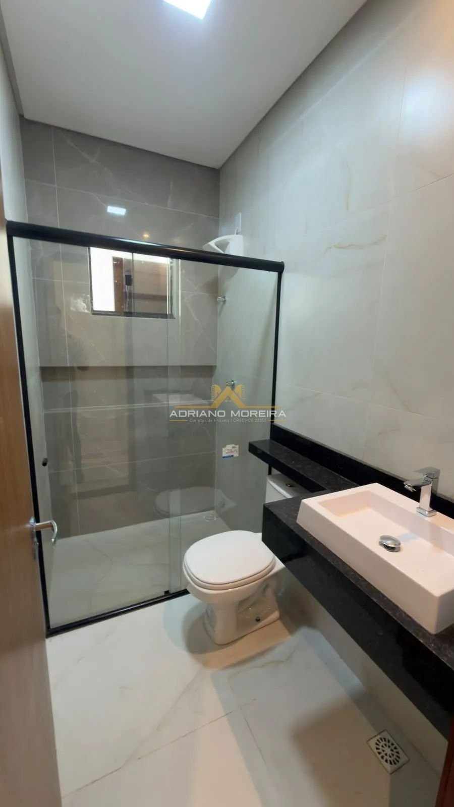 Casa com 3 quartos no Bairro Aeroporto