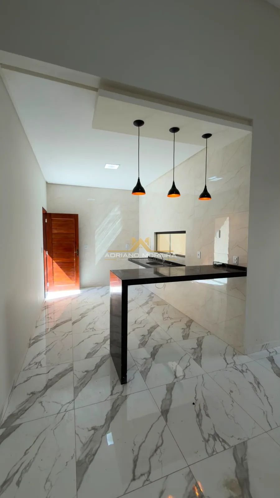 Casa com 3 quartos e 2 suítes por R$ 300 mil