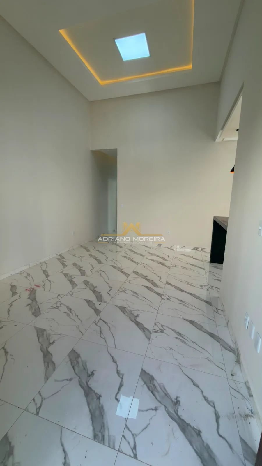 Casa com 3 quartos e 2 suítes por R$ 300 mil