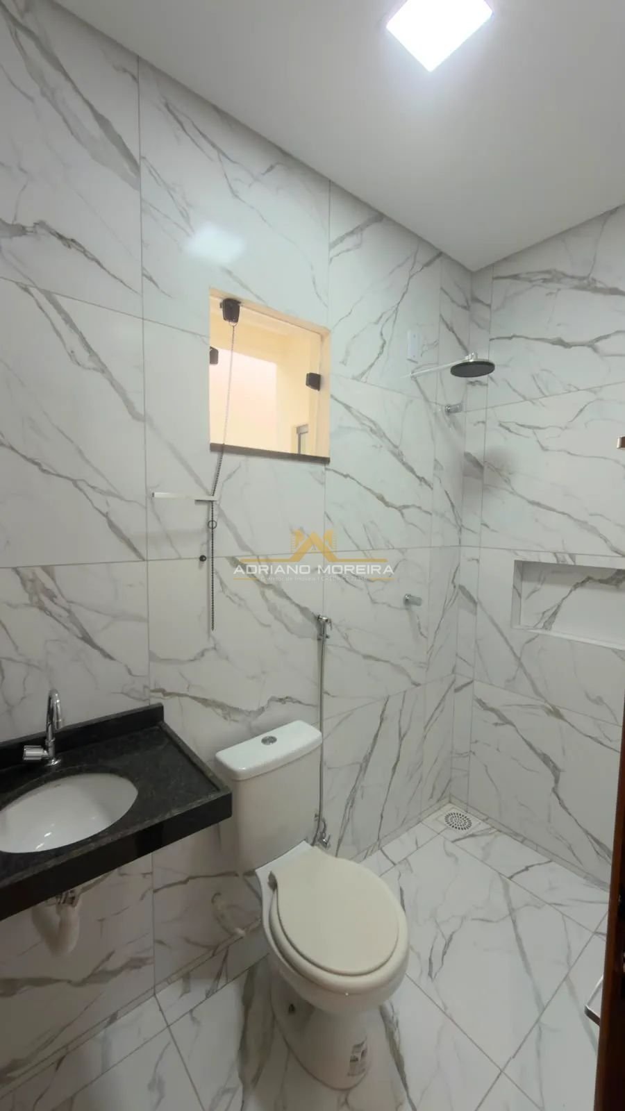 Casa com 3 quartos no Bairro Aeroporto