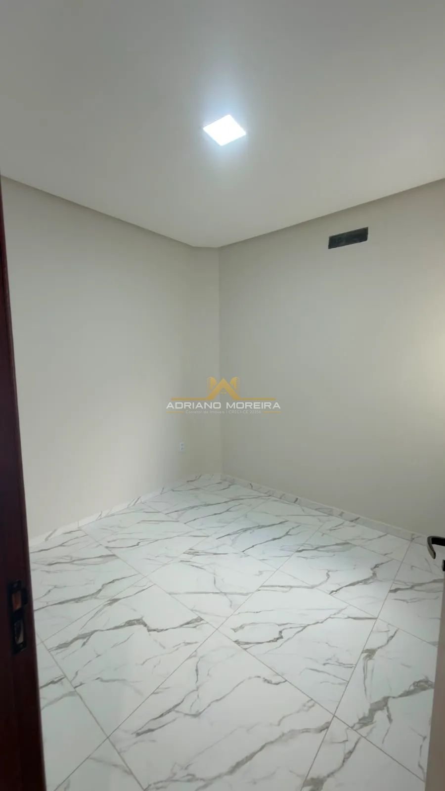 Casa com 3 quartos no Bairro Aeroporto