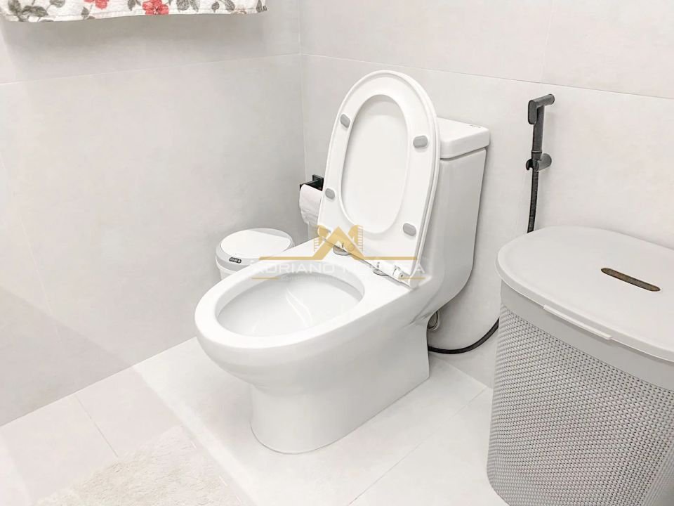 Residência neoclássica no Condomínio Cidade Kariris