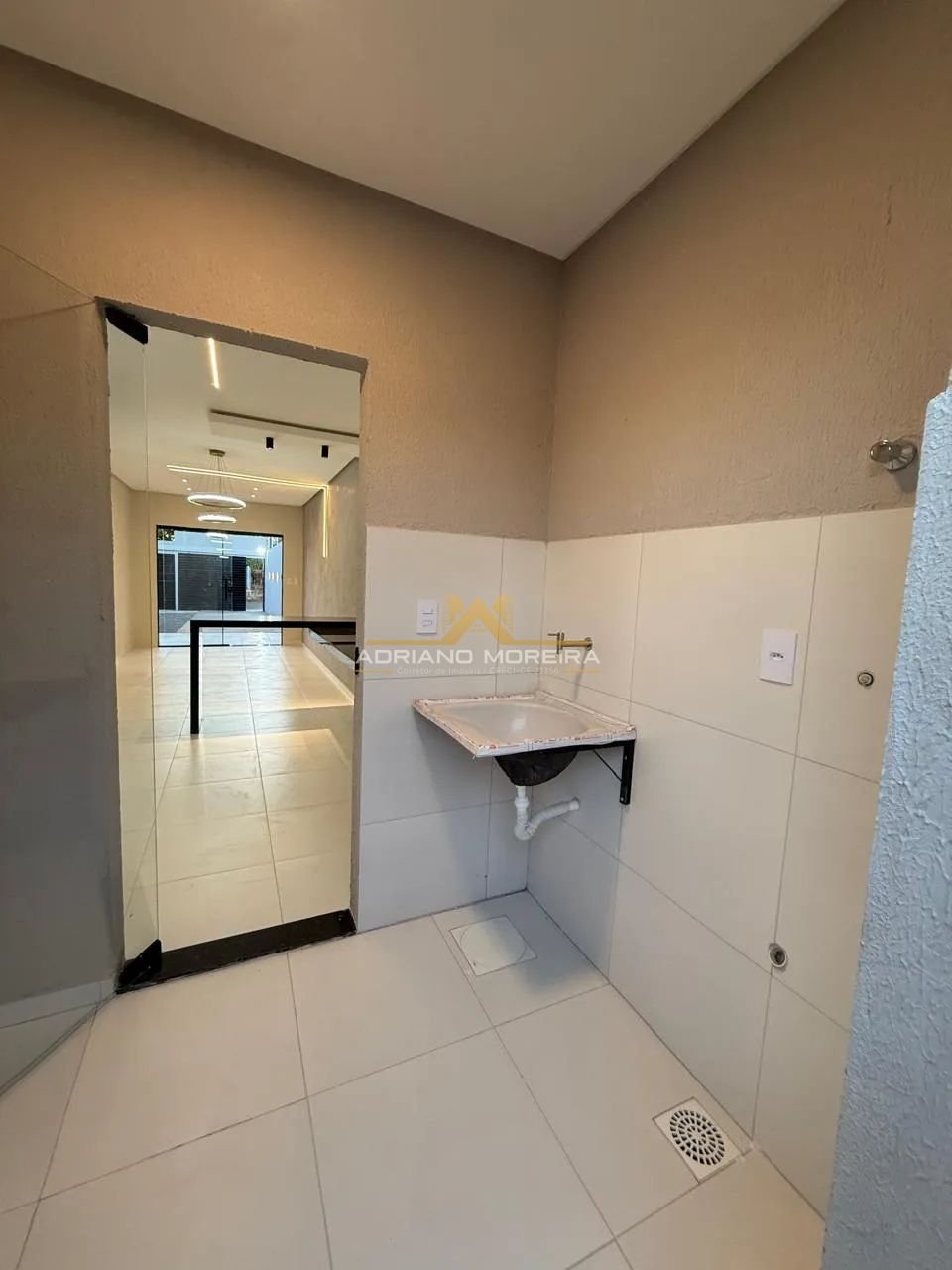 Casa com 2 suítes no Jardim Buriti