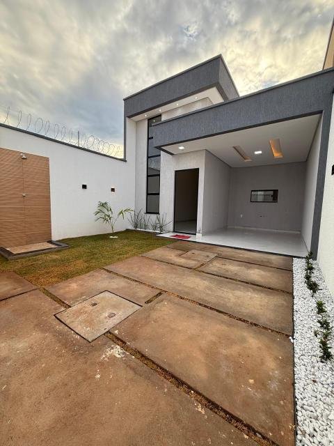 Casa à venda em Juazeiro do Norte no Leandro Bezerra